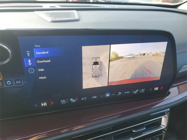 Certified 2024 Chevrolet Traverse RS w/ LPO, Floor Liner Package image 14