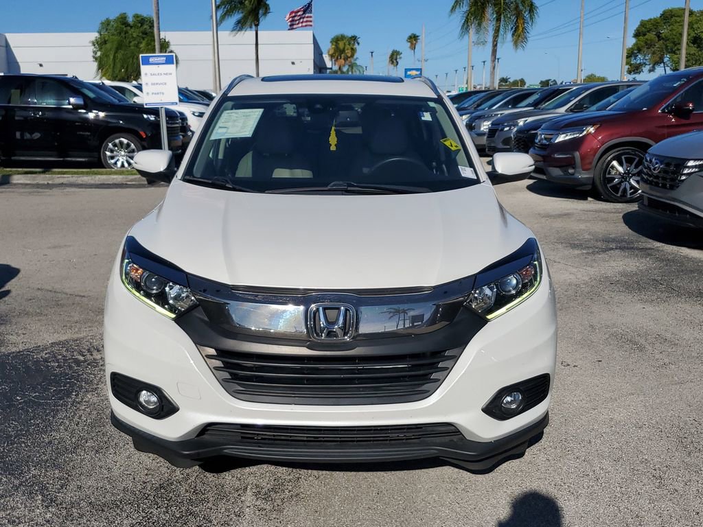 Used 2021 Honda HR-V EX-L image 2