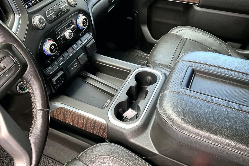 Used 2022 GMC Sierra 3500 Denali image 5