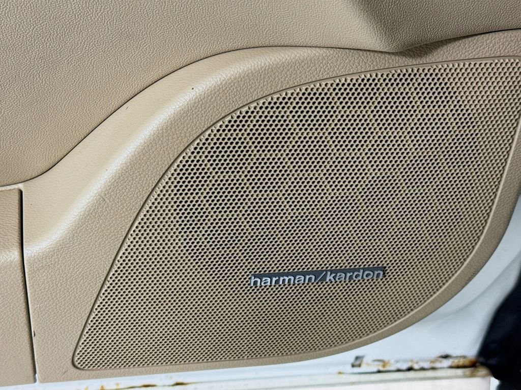 Used 2010 Buick LaCrosse CXL w/ Luxury Package FWD image 22