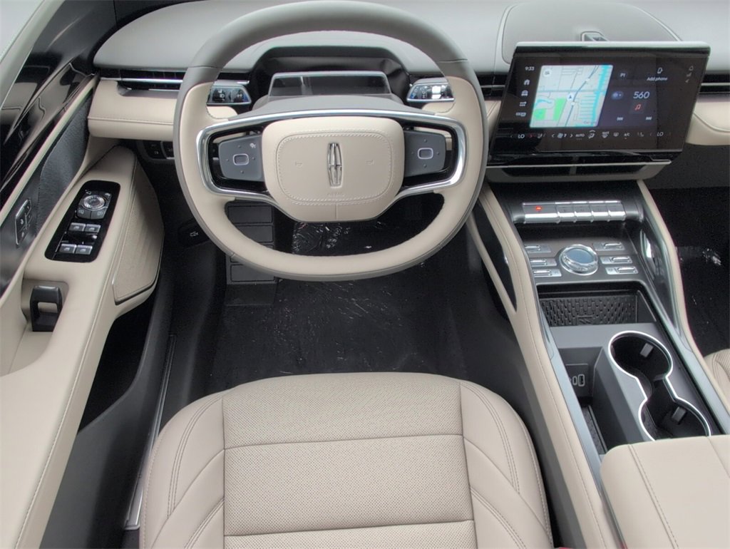 New 2025 Lincoln Nautilus Premier image 9
