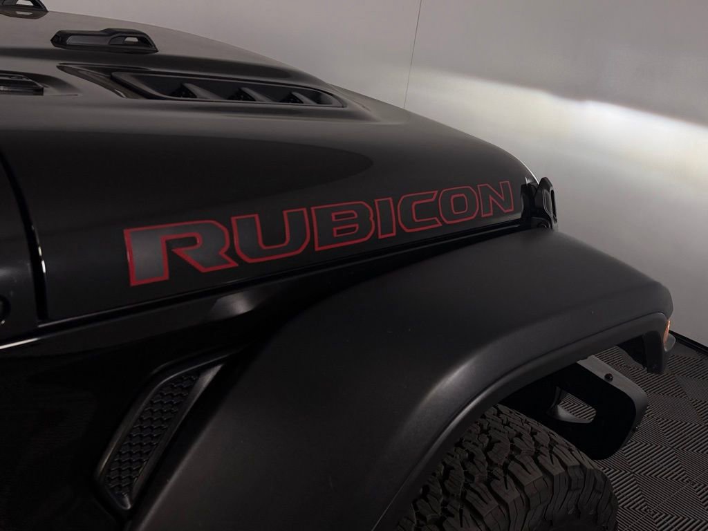 Used 2024 Jeep Wrangler Unlimited Rubicon w/ Capability Package image 35