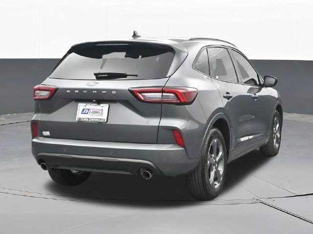 Used 2024 Ford Escape ST-Line w/ Tech Pack #1 FWD image 12
