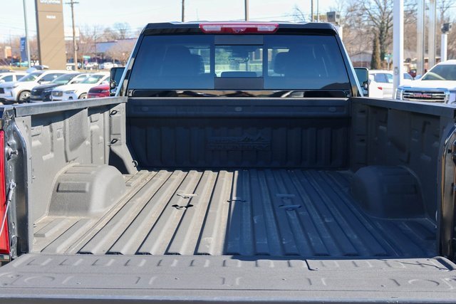 Used 2024 Chevrolet Silverado 3500 High Country w/ Technology Package image 11