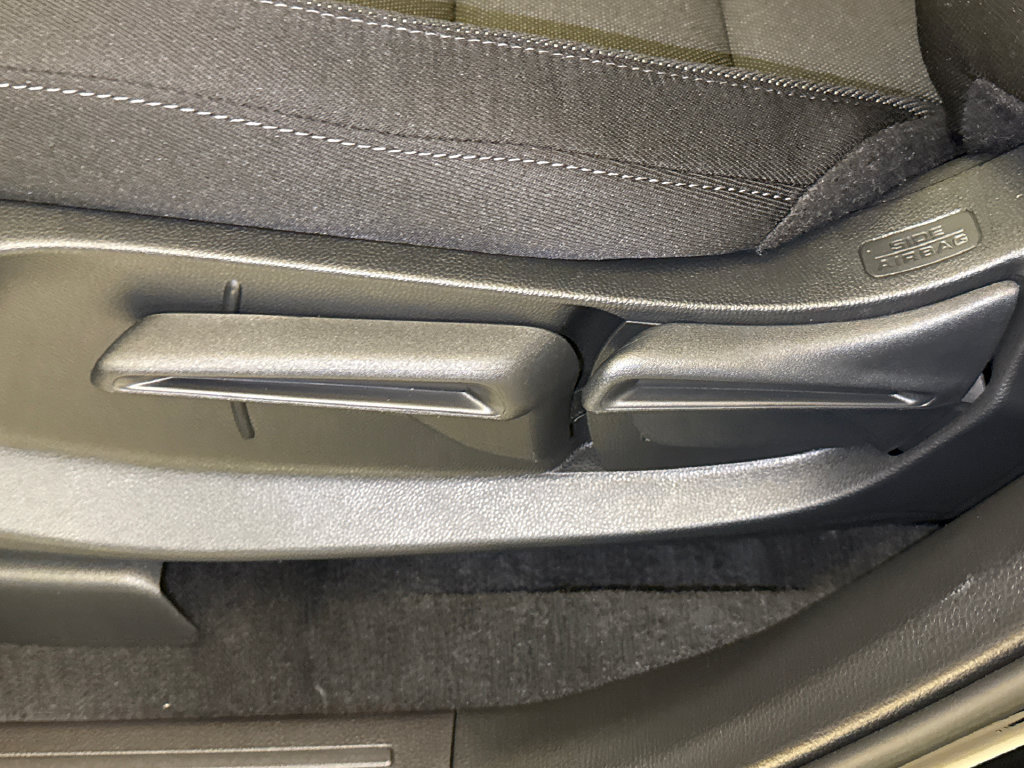 Used 2026 Honda CR-V LX image 20