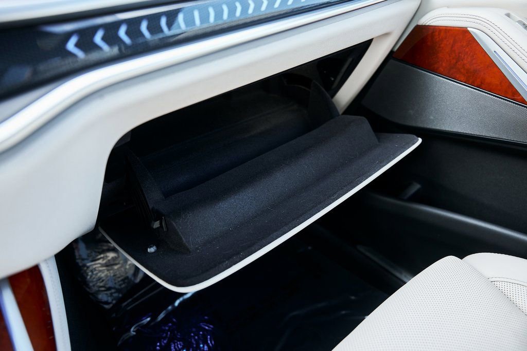 Used 2024 BMW ALPINA XB7 image 95