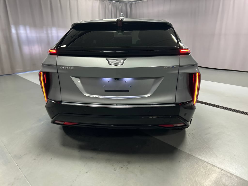 Used 2024 Cadillac Lyriq Tech RWD image 6