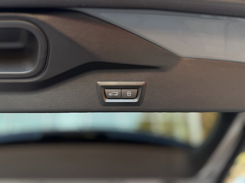 Certified 2024 BMW X5 M60i image 31