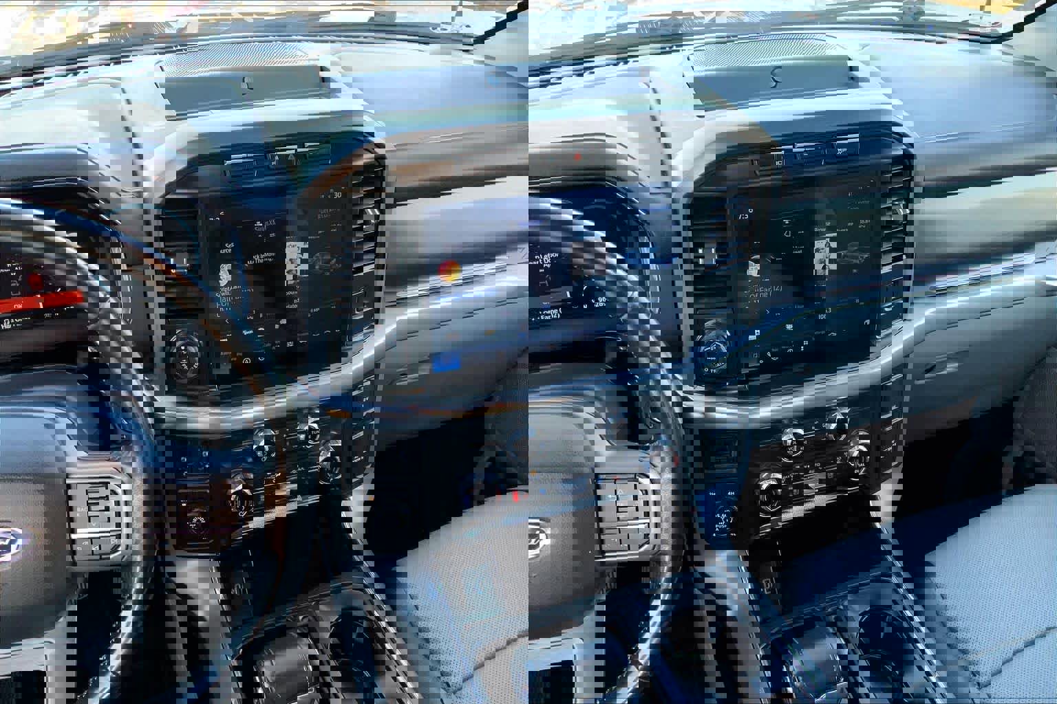 Used 2021 Ford F150 Lariat image 7