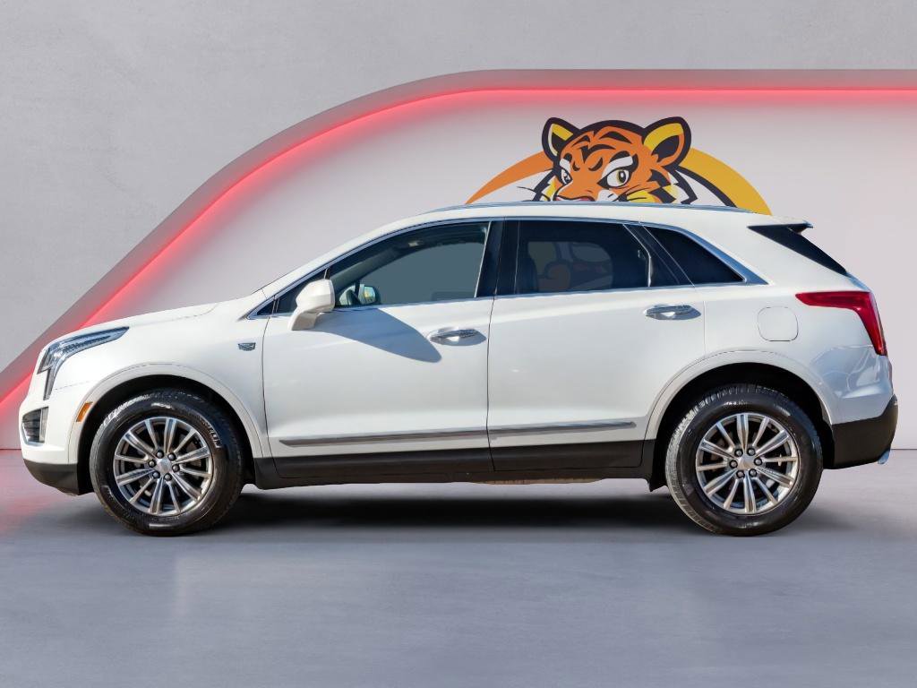 Used 2018 Cadillac XT5 Luxury w/ Driver Awareness Package image 8