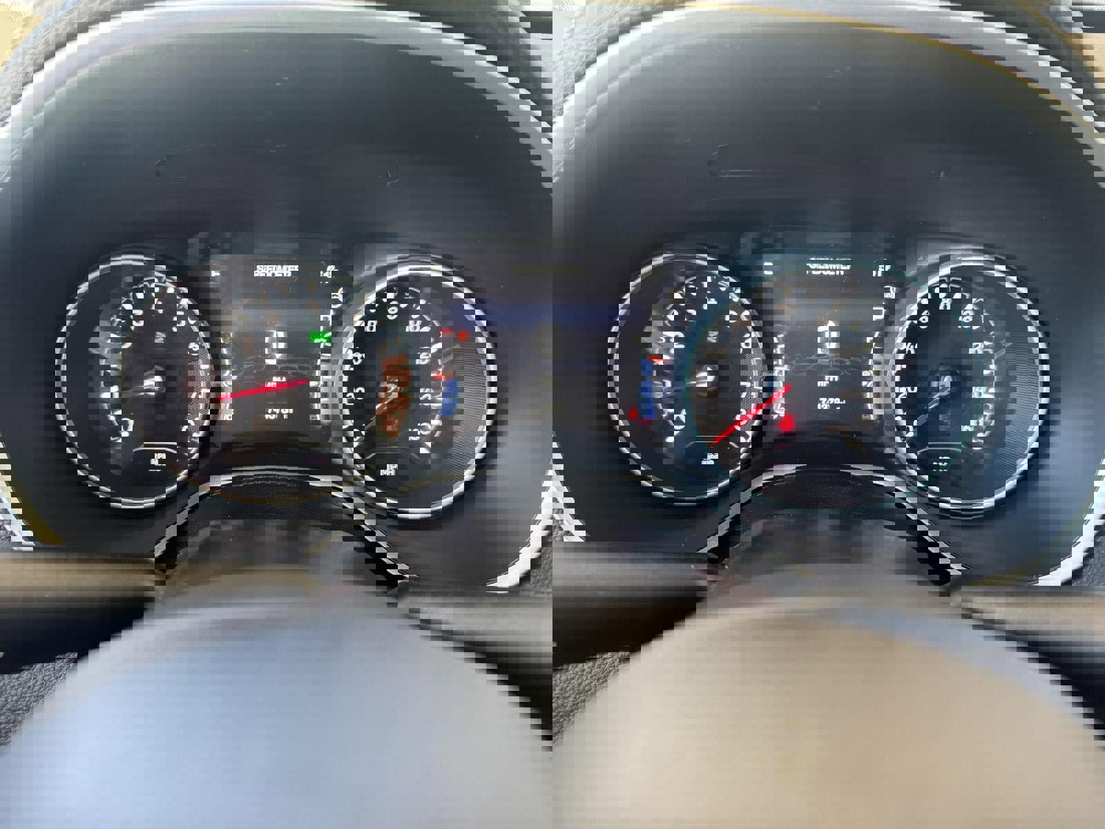 Used 2018 Jeep Compass Limited AWD/4WD image 19