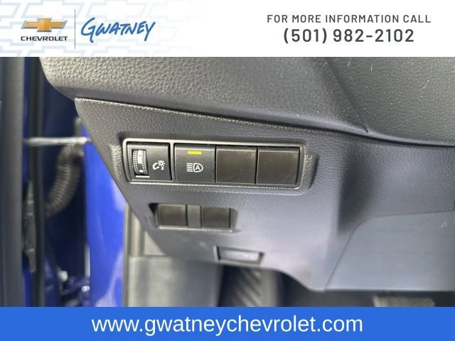 Used 2023 Toyota Corolla Cross LE FWD image 19