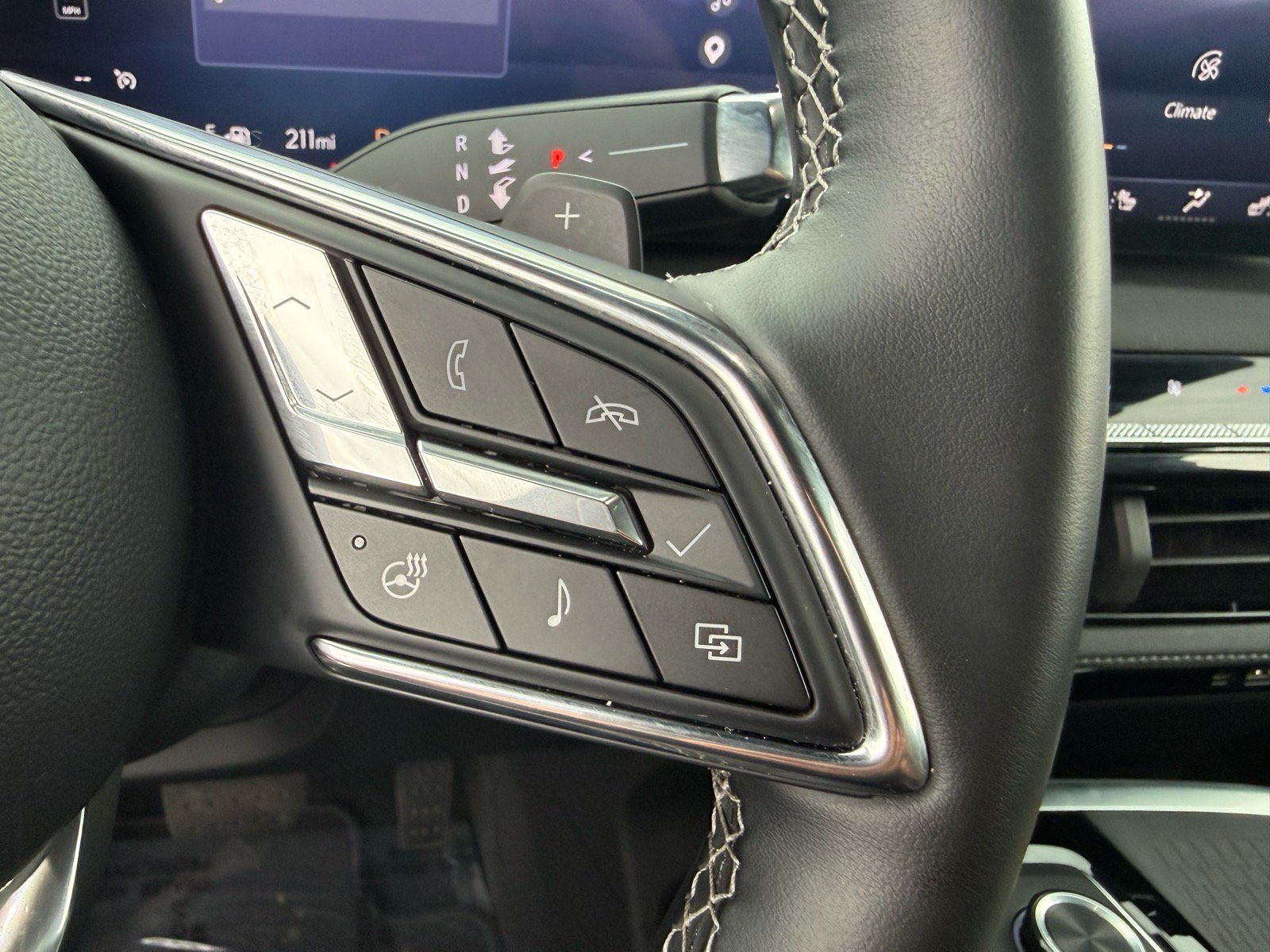 Used 2026 Buick Enclave Preferred w/ Power Package FWD image 27