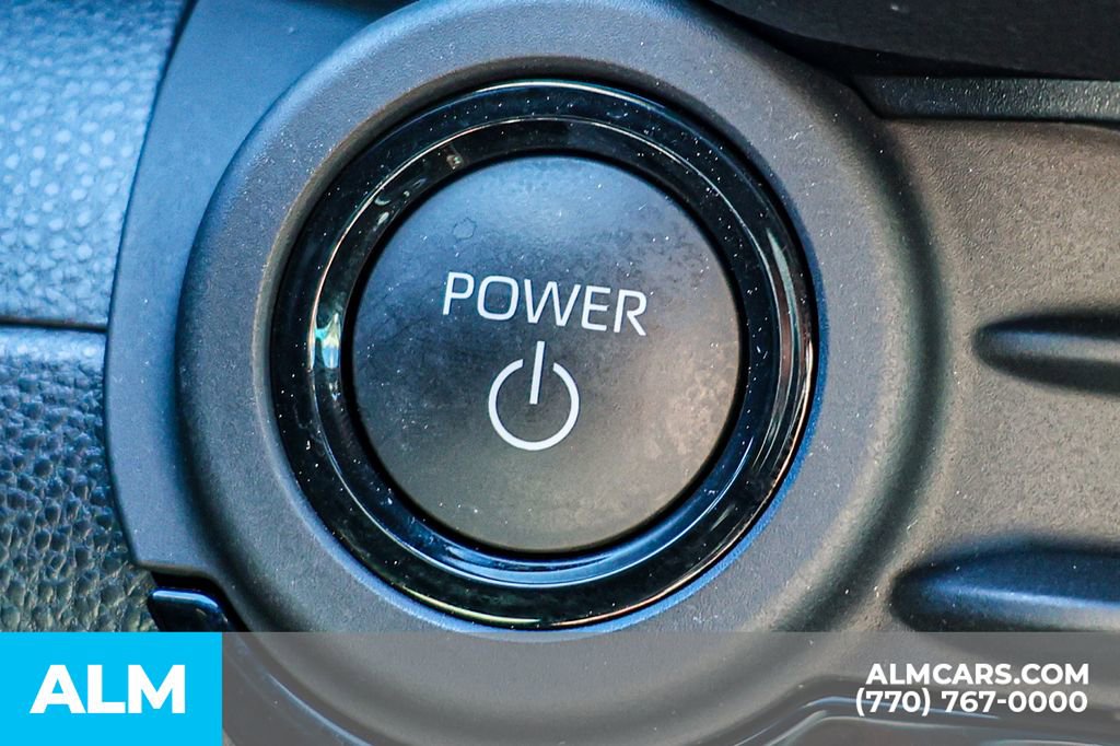 Used 2025 Toyota Crown Signia image 49