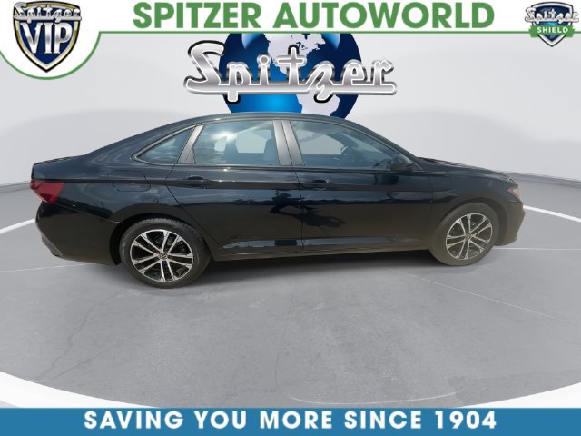 Used 2025 Volkswagen Jetta Sport FWD image 18