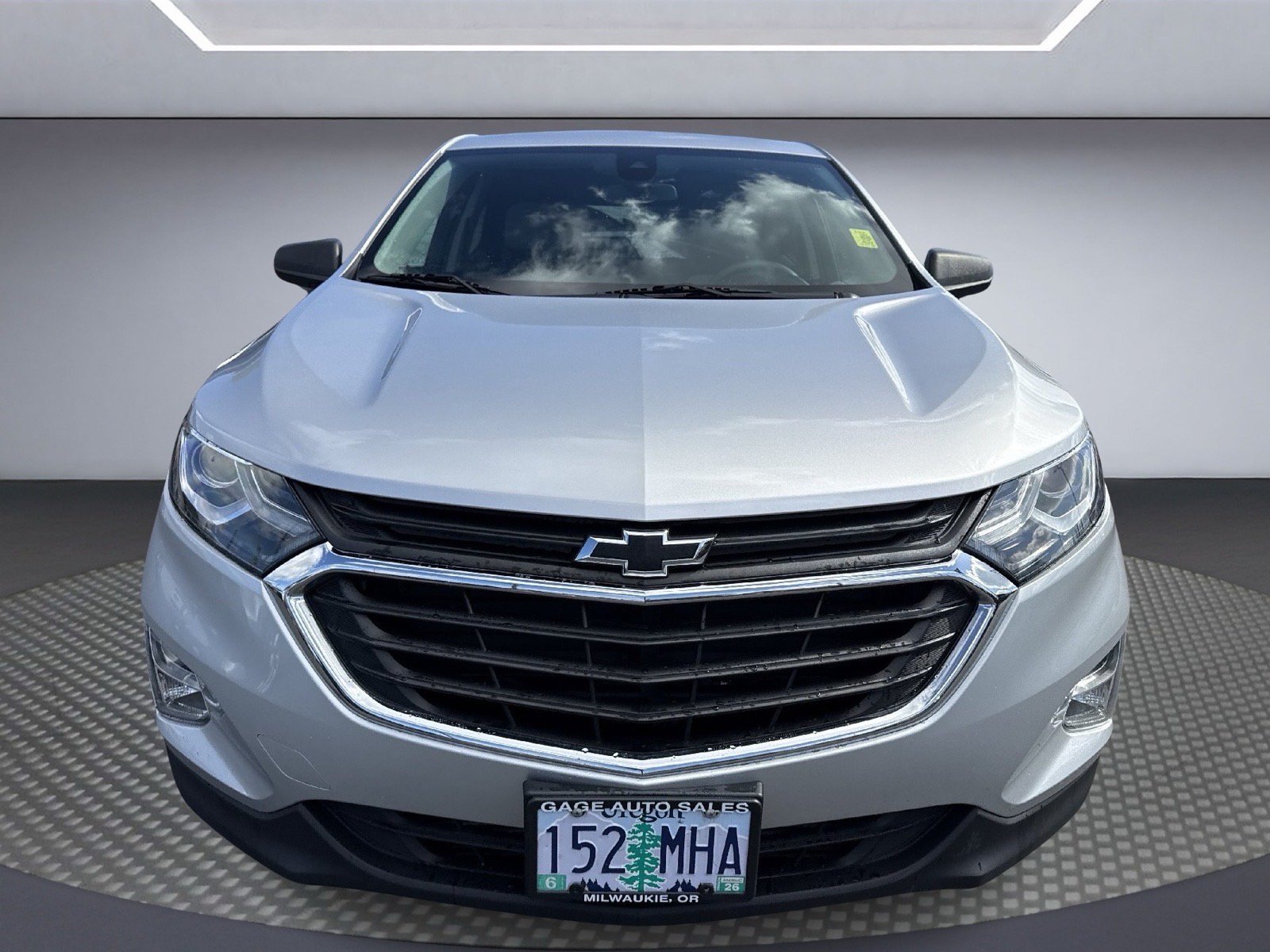 Used 2020 Chevrolet Equinox LS w/ LS Convenience Package FWD image 11