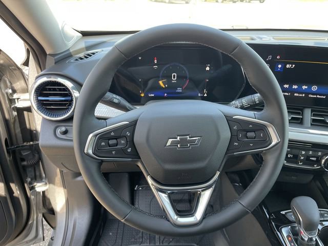 New 2026 Chevrolet Trax LT w/ Driver Confidence Package FWD image 14