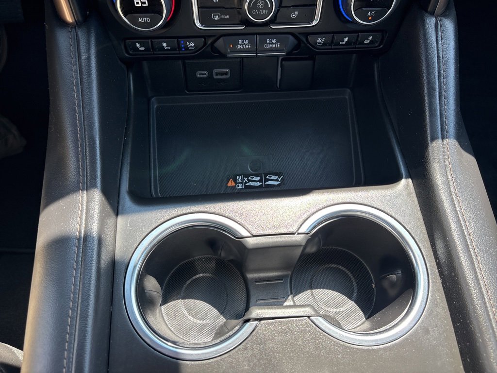 Certified 2024 Chevrolet Tahoe High Country w/ Advanced Technology Package image 30