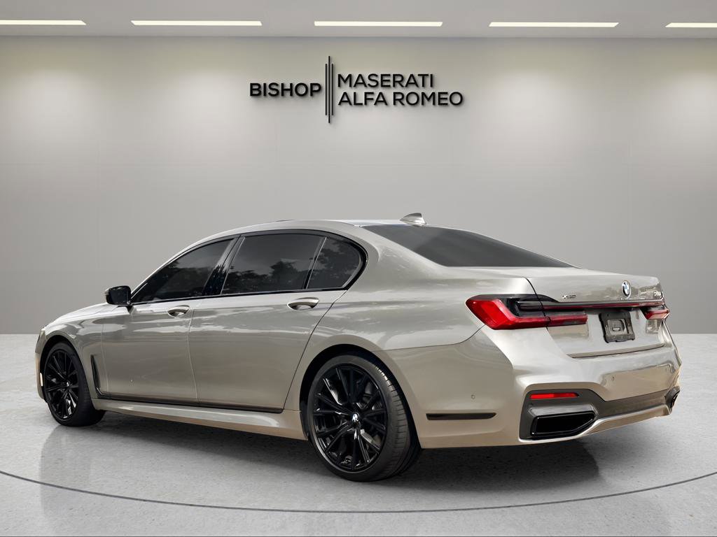 Used 2022 BMW 750i xDrive w/ M Sport Package AWD/4WD image 4