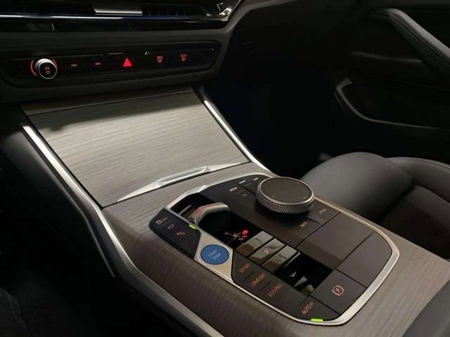 Used 2025 BMW i4 xDrive40i w/ Parking Assistance Package image 60