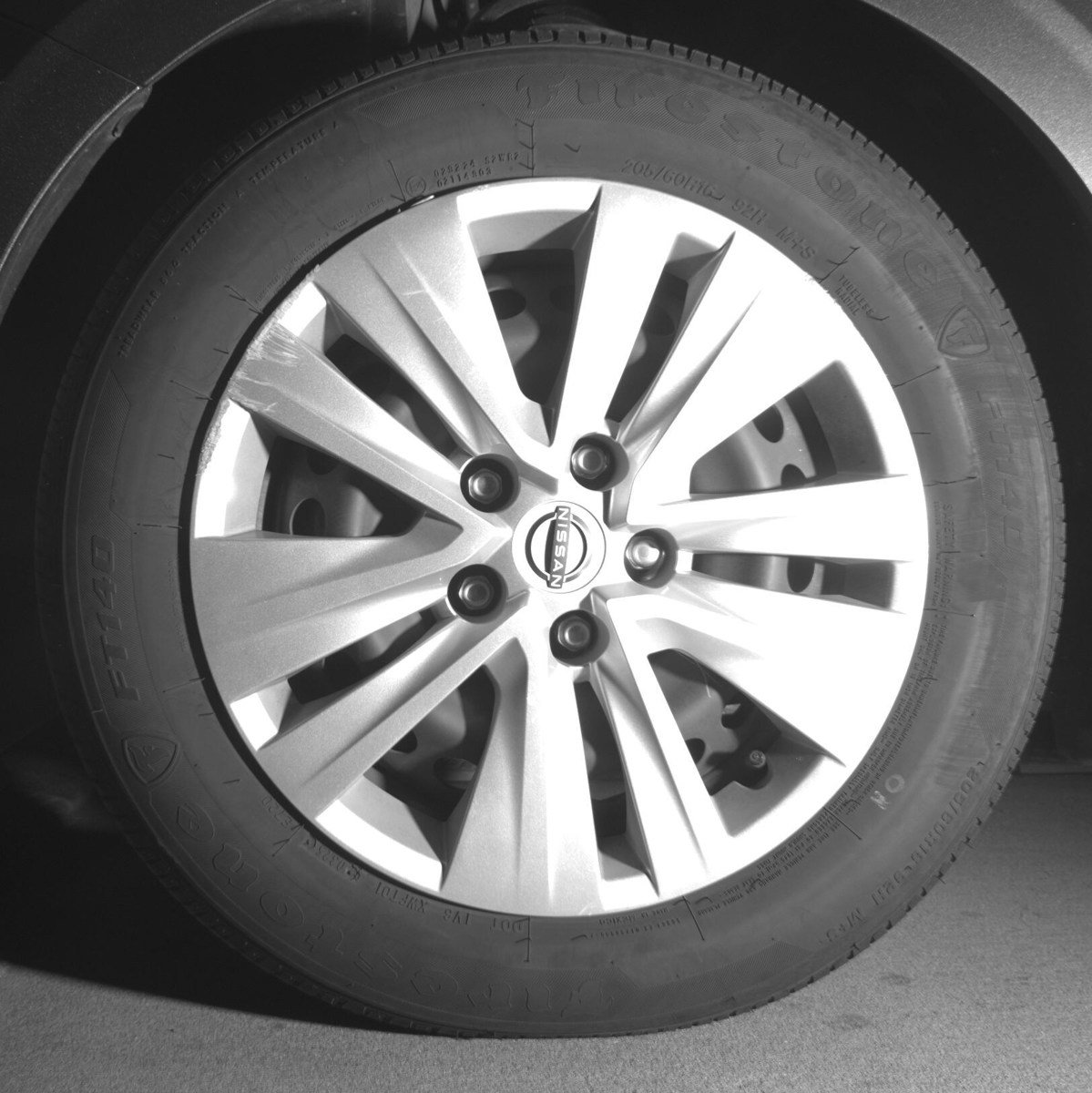 Used 2025 Nissan Sentra S image 9