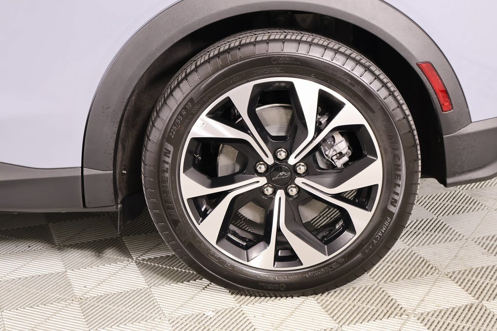 Used 2025 Ford Mustang Mach-E Select w/ Comfort Package Lite image 19