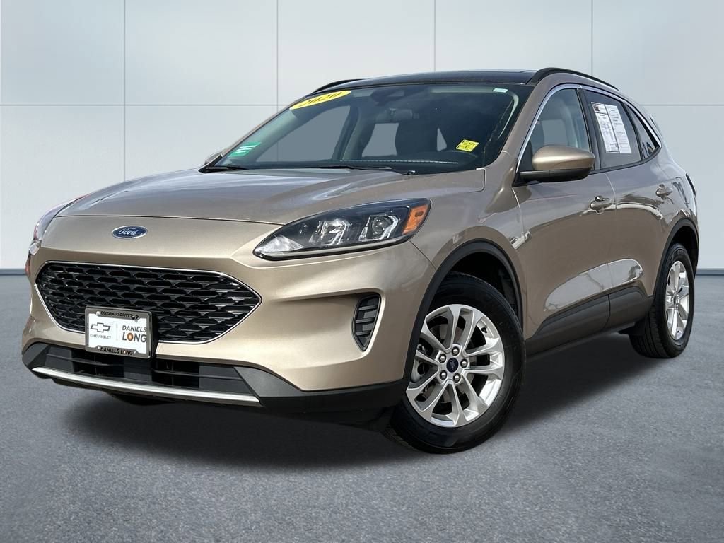 Used 2020 Ford Escape SE image 1