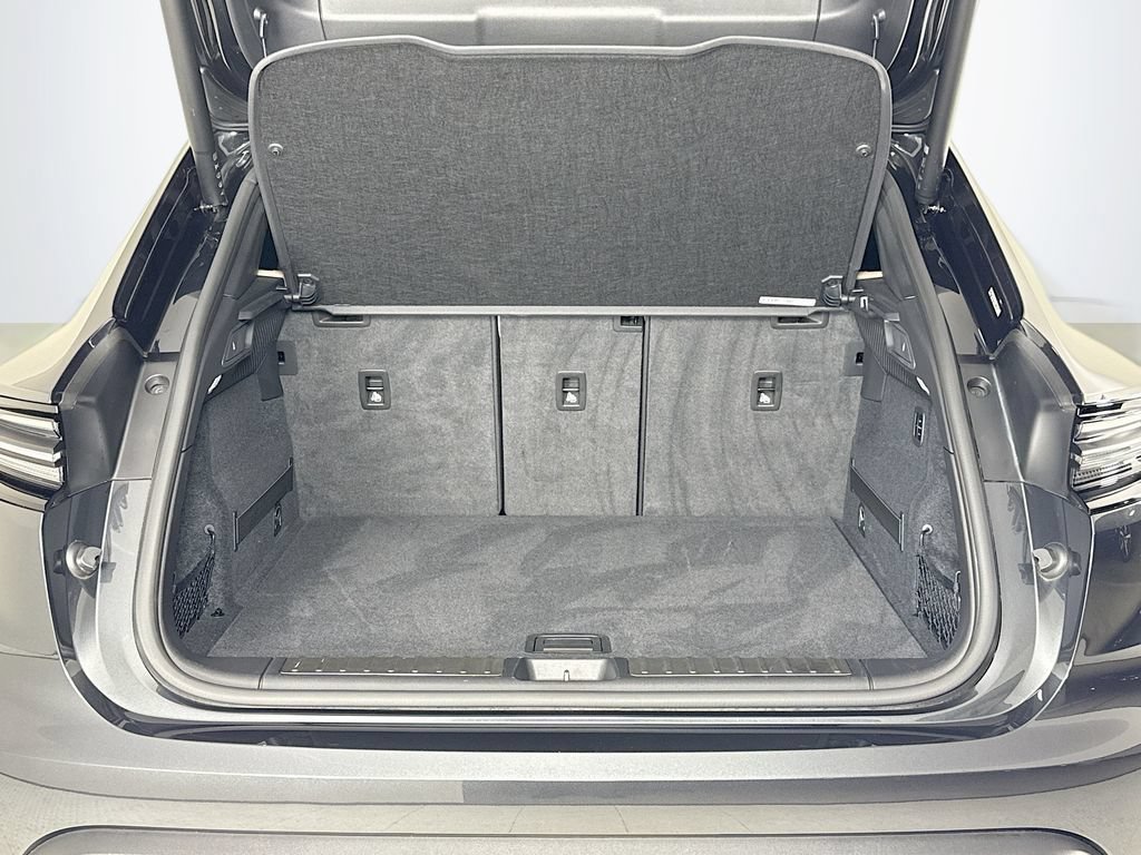 Certified 2024 Porsche Macan 4 Electric AWD/4WD image 30