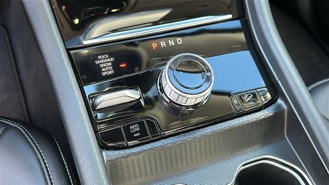 Used 2023 Jeep Grand Cherokee 30th Anniversary image 18