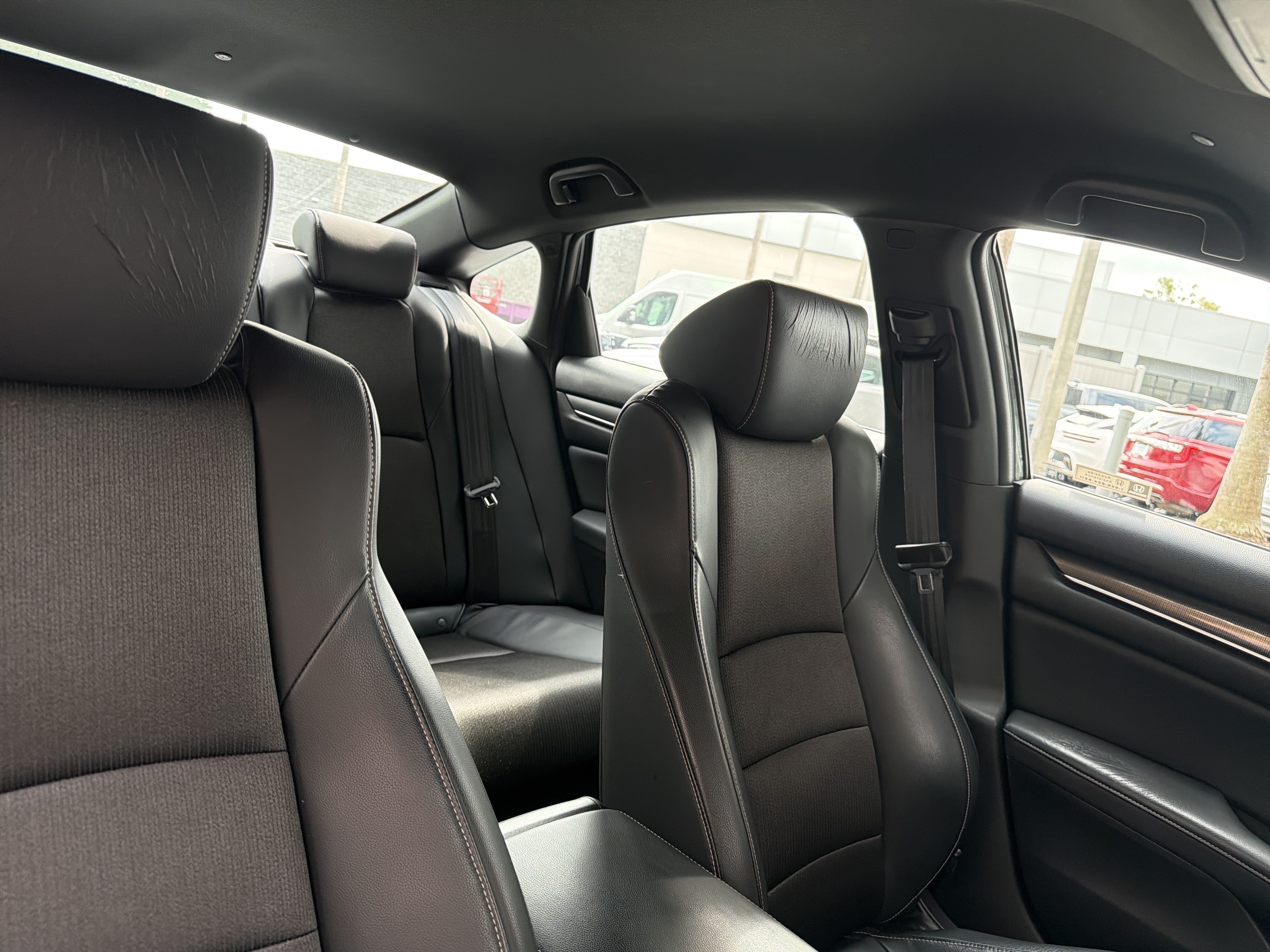 Used 2018 Honda Accord Sport image 42