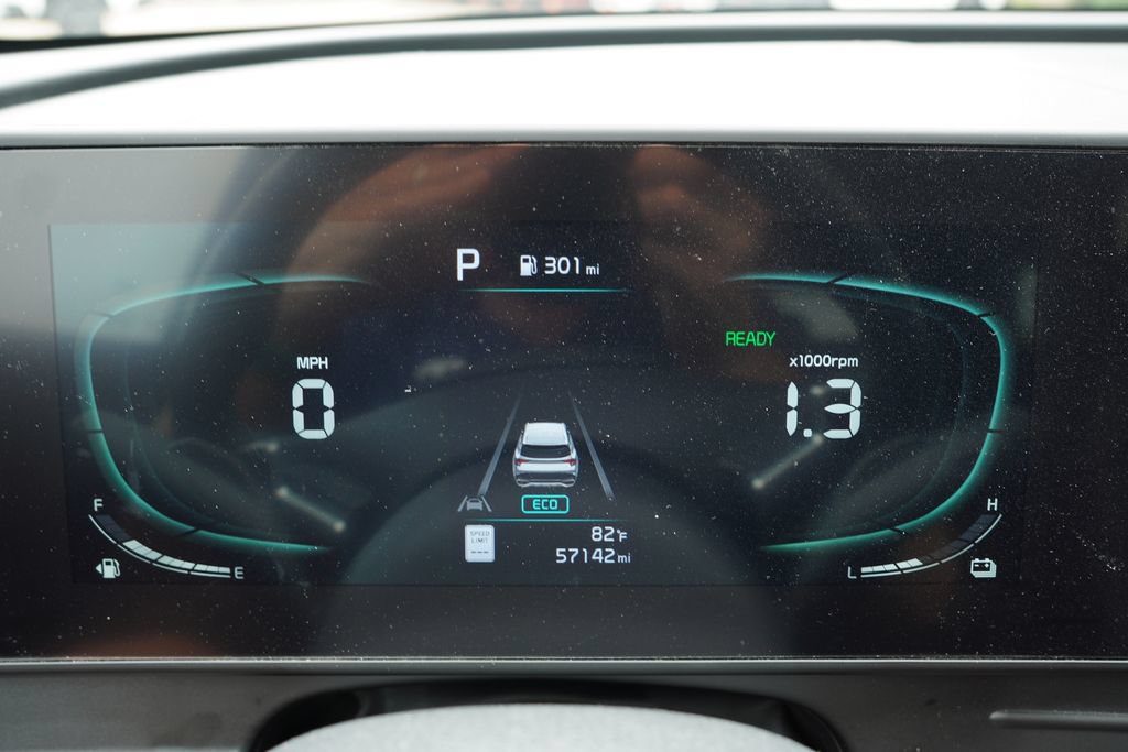 Certified 2023 Kia Sportage EX AWD/4WD image 33