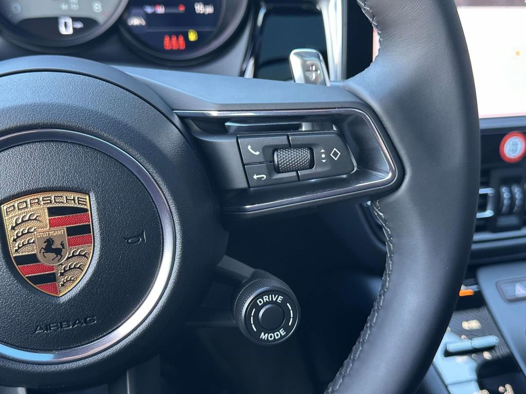 New 2026 Porsche Macan S image 23
