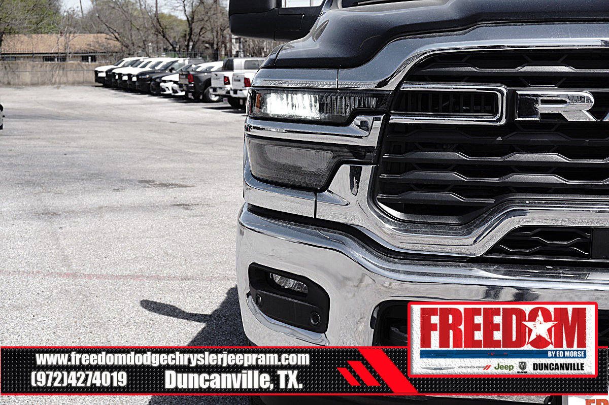 New 2026 RAM 2500 Tradesman AWD/4WD image 39