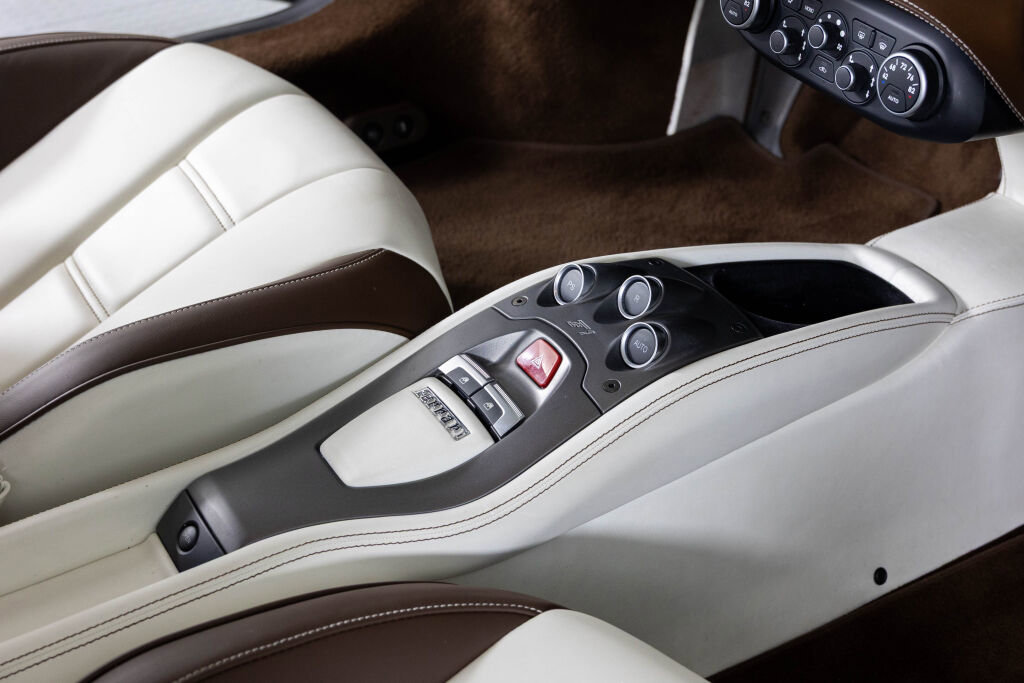 Certified 2014 Ferrari 458 Italia Coupe image 44