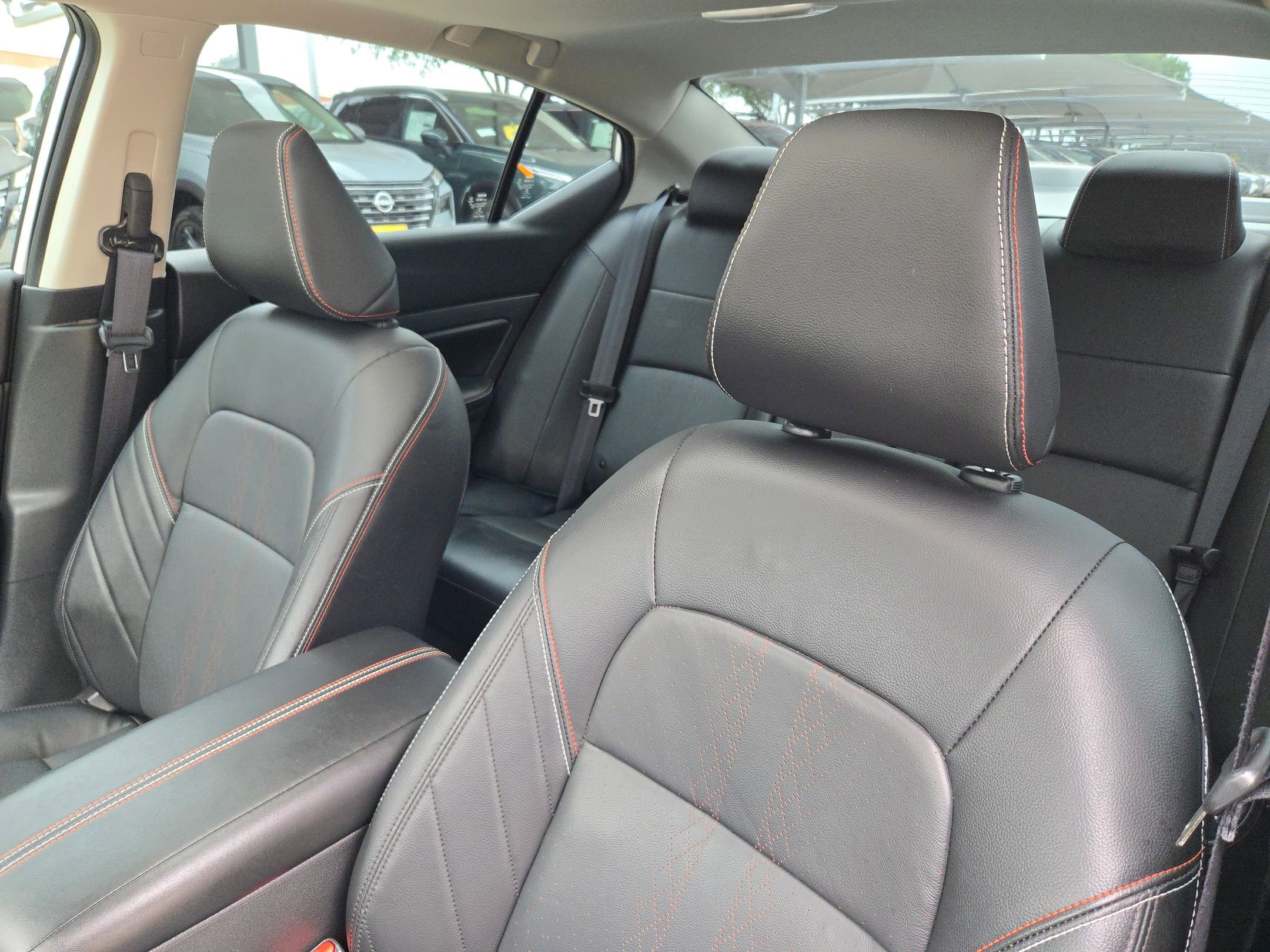Certified 2023 Nissan Altima 2.5 SR w/ SR Premium Package FWD image 9