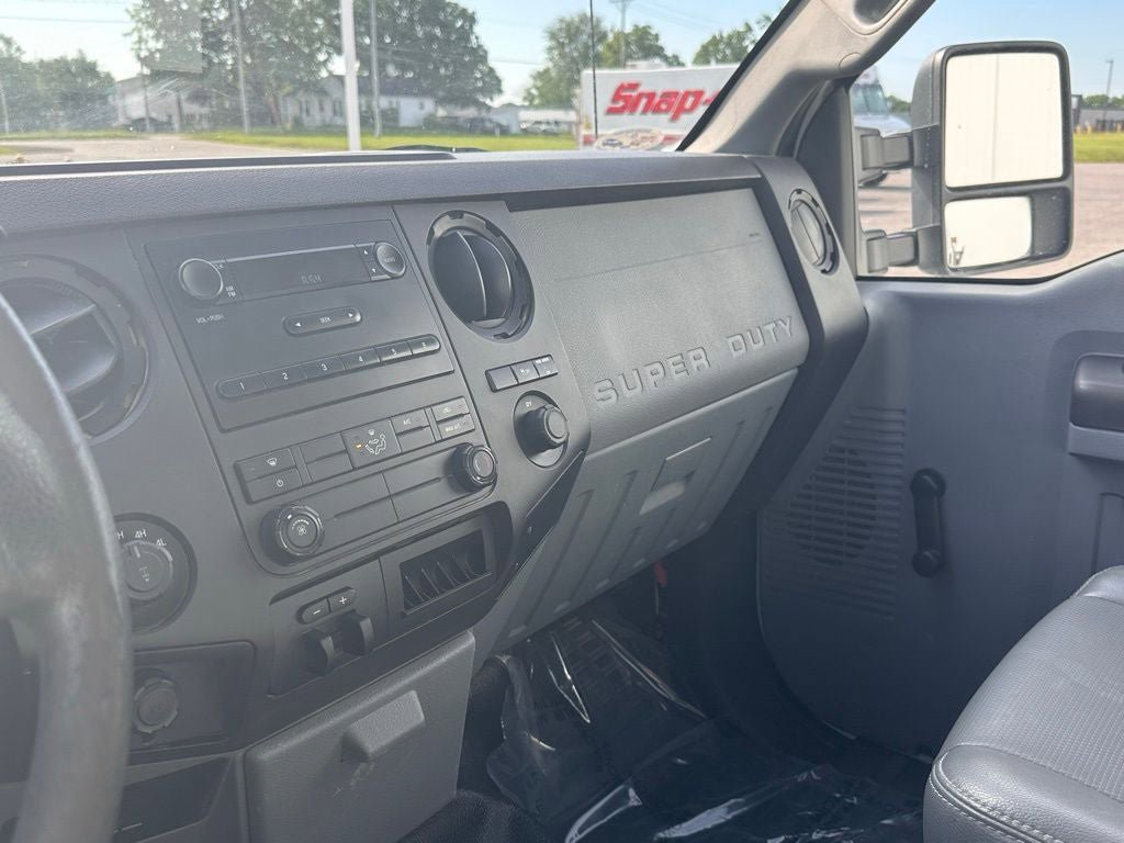 Used 2012 Ford F350 XL w/ Snow Plow Prep Pkg AWD/4WD image 21