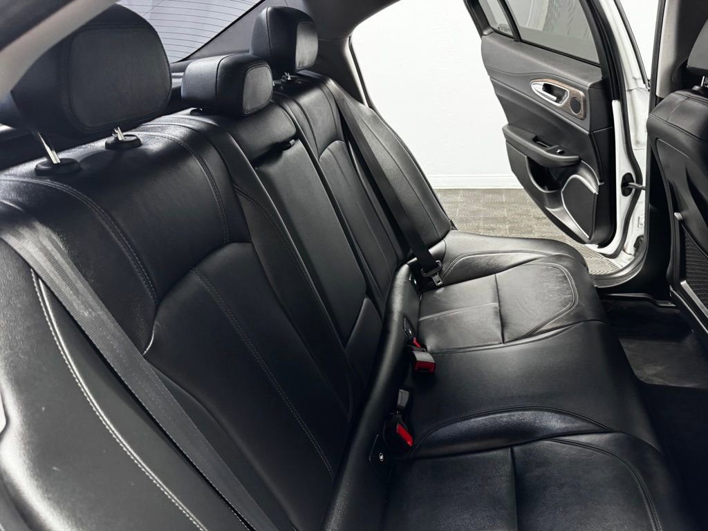 Used 2019 Alfa Romeo Giulia Ti w/ Nero Edizione image 50