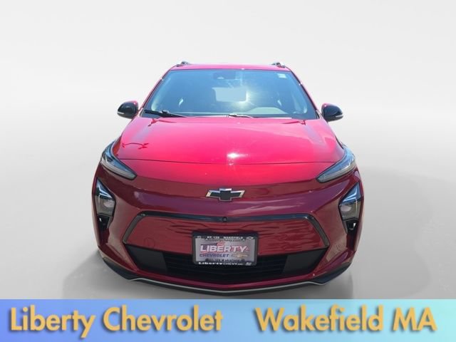 Used 2022 Chevrolet Bolt EUV Premier w/ Launch Edition FWD image 2