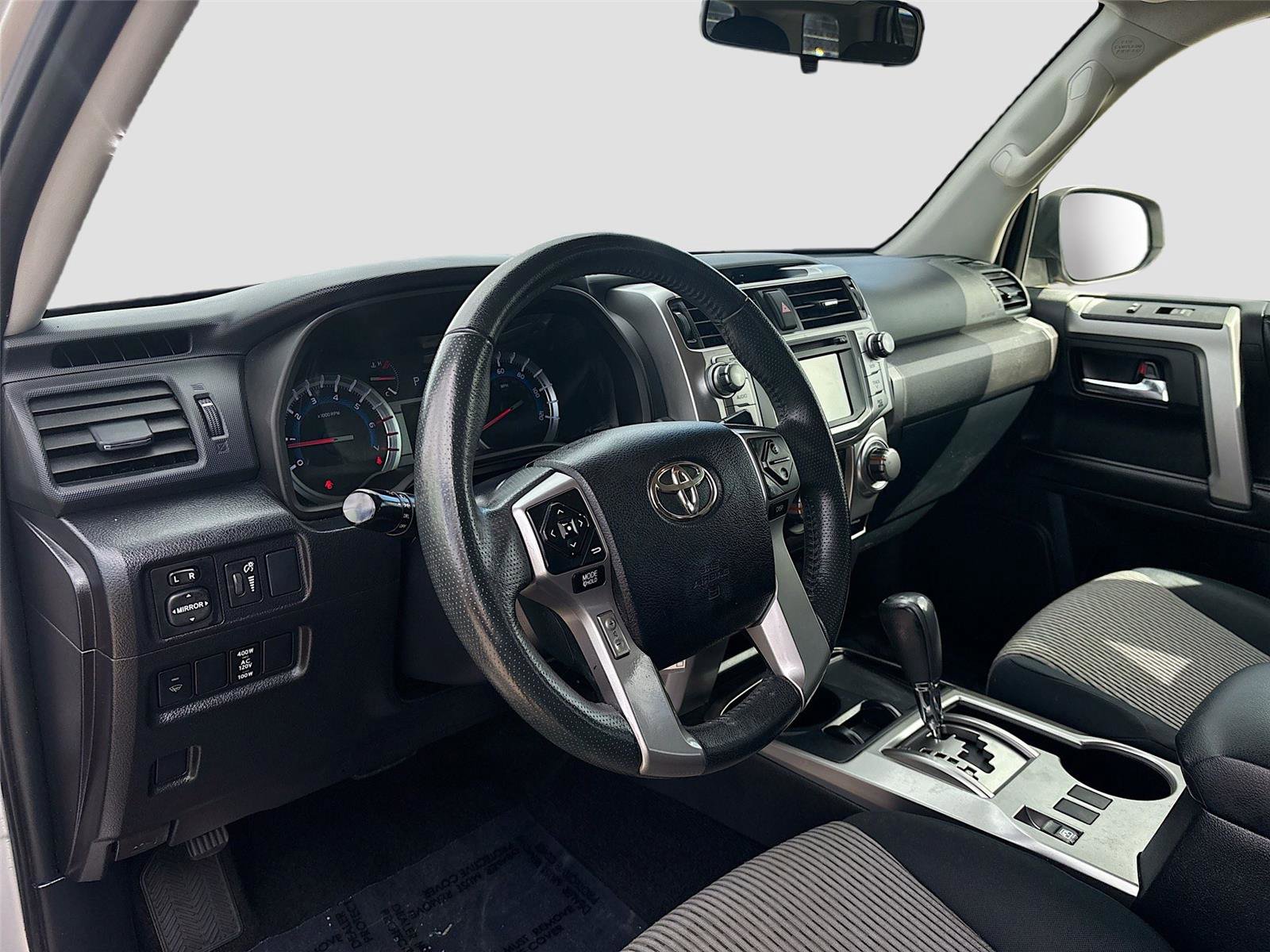 Used 2014 Toyota 4Runner SR5 Premium image 10