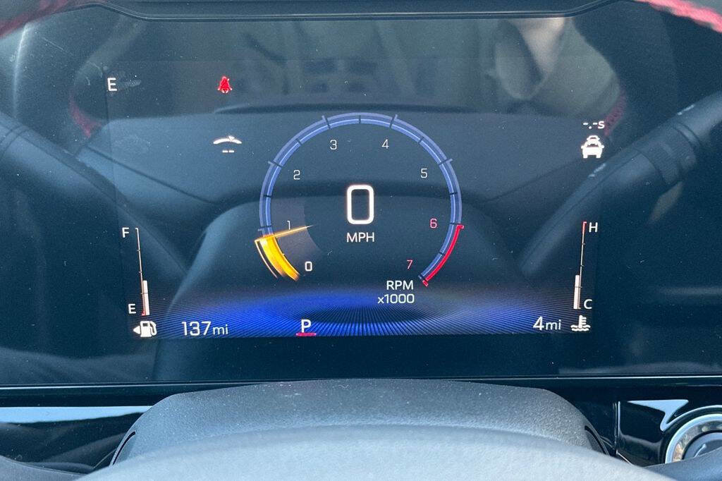 New 2026 Chevrolet Trax RS w/ Sunroof Package image 25