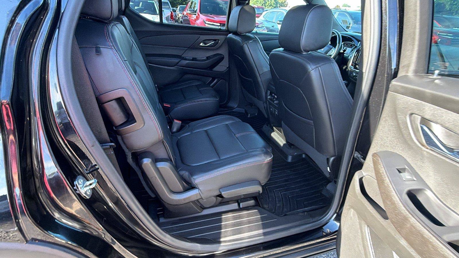 Used 2022 Chevrolet Traverse RS AWD/4WD image 22