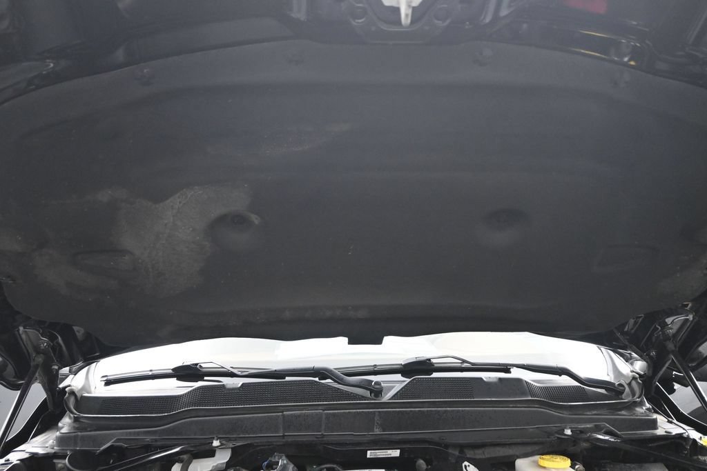 Used 2022 RAM 3500 Limited AWD/4WD image 17