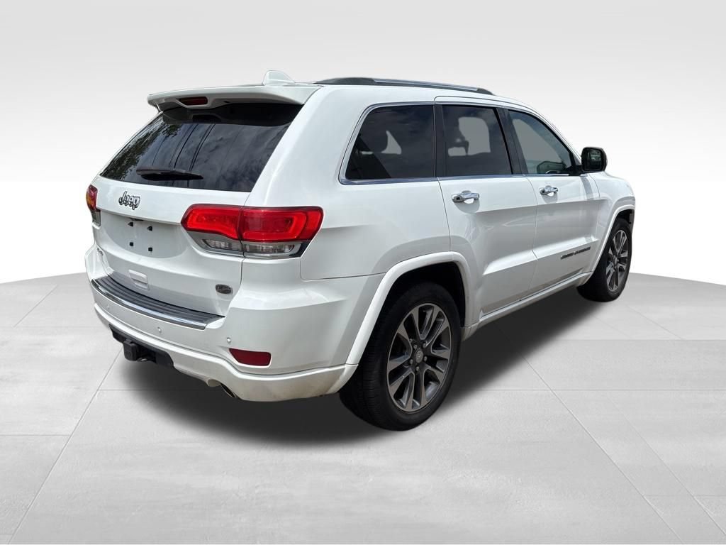Used 2018 Jeep Grand Cherokee Overland w/ Interior Metal Package AWD/4WD image 5