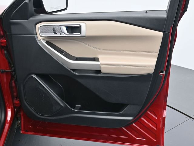 Certified 2024 Ford Explorer Limited image 33