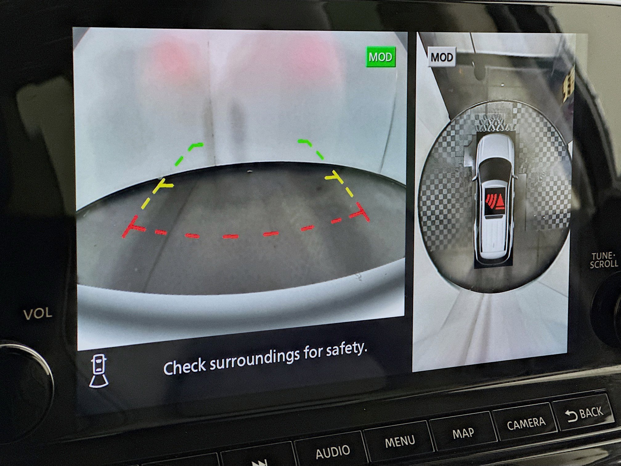 Used 2024 Nissan Pathfinder SL image 23