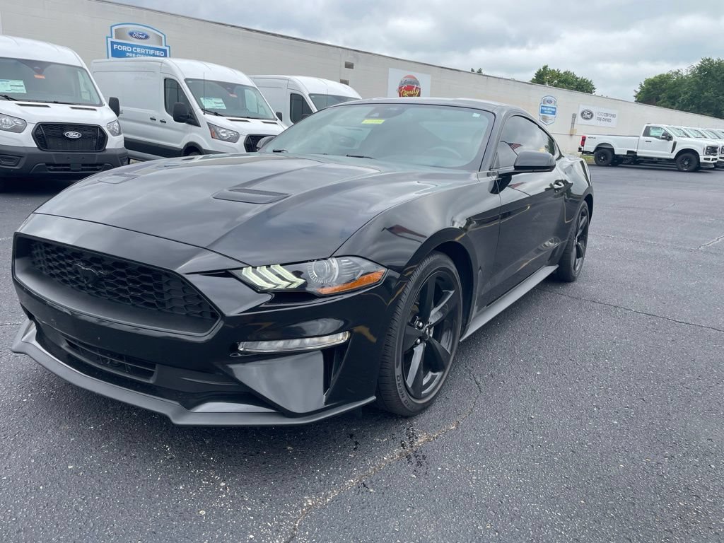 Used 2021 Ford Mustang Coupe RWD image 1