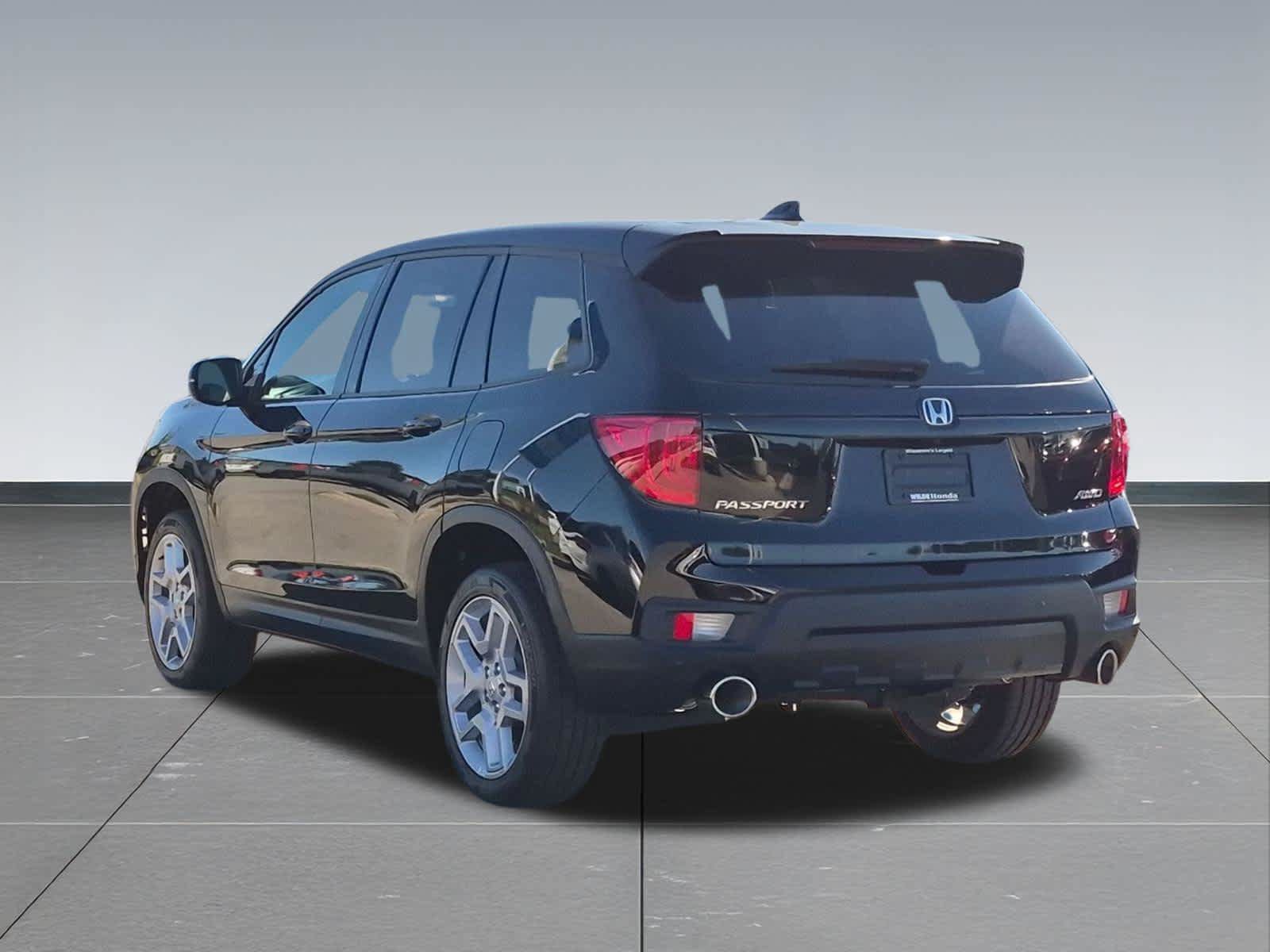 Certified 2025 Honda Passport EX-L image 4
