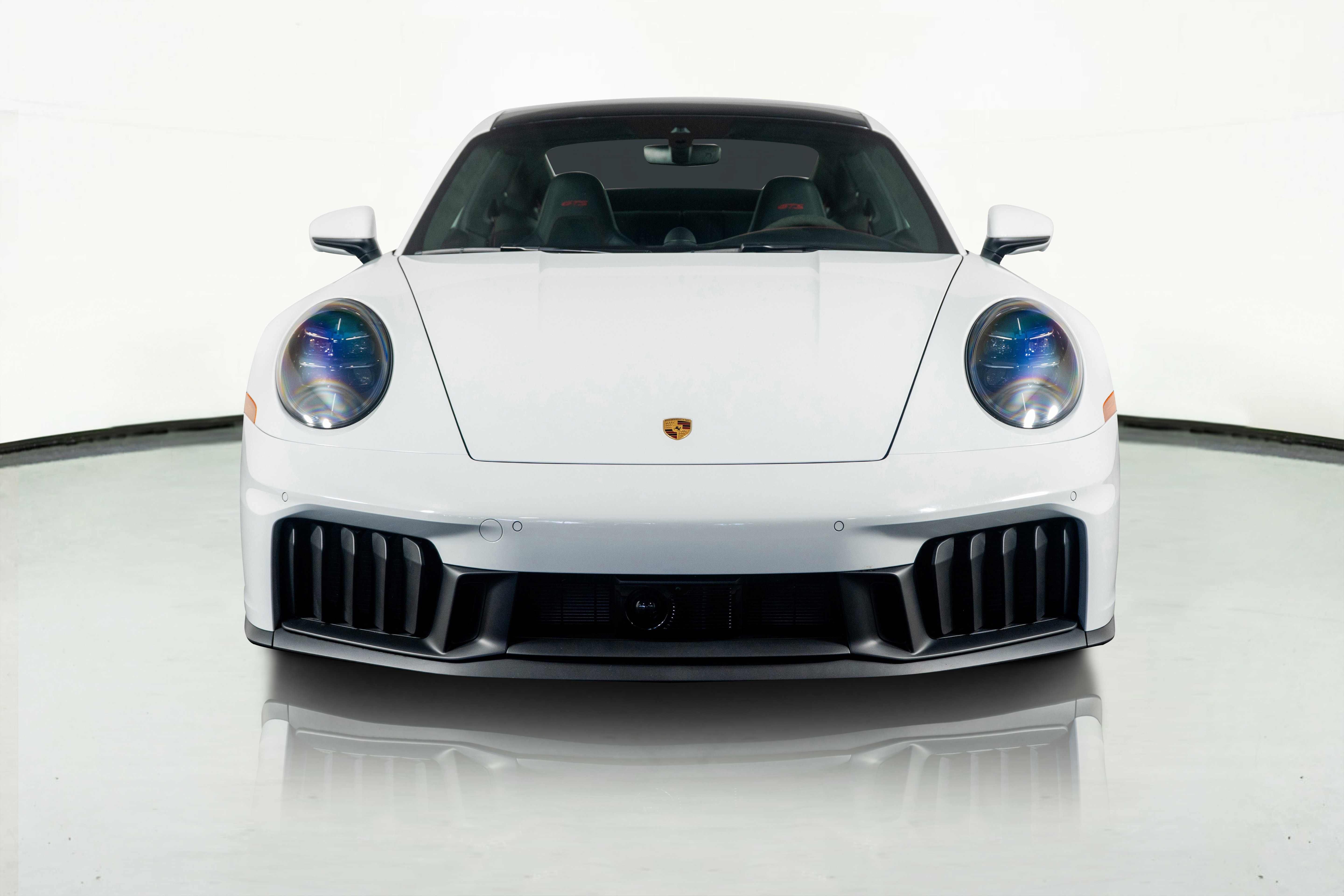 Used 2025 Porsche 911 Carrera 4 GTS AWD/4WD image 21