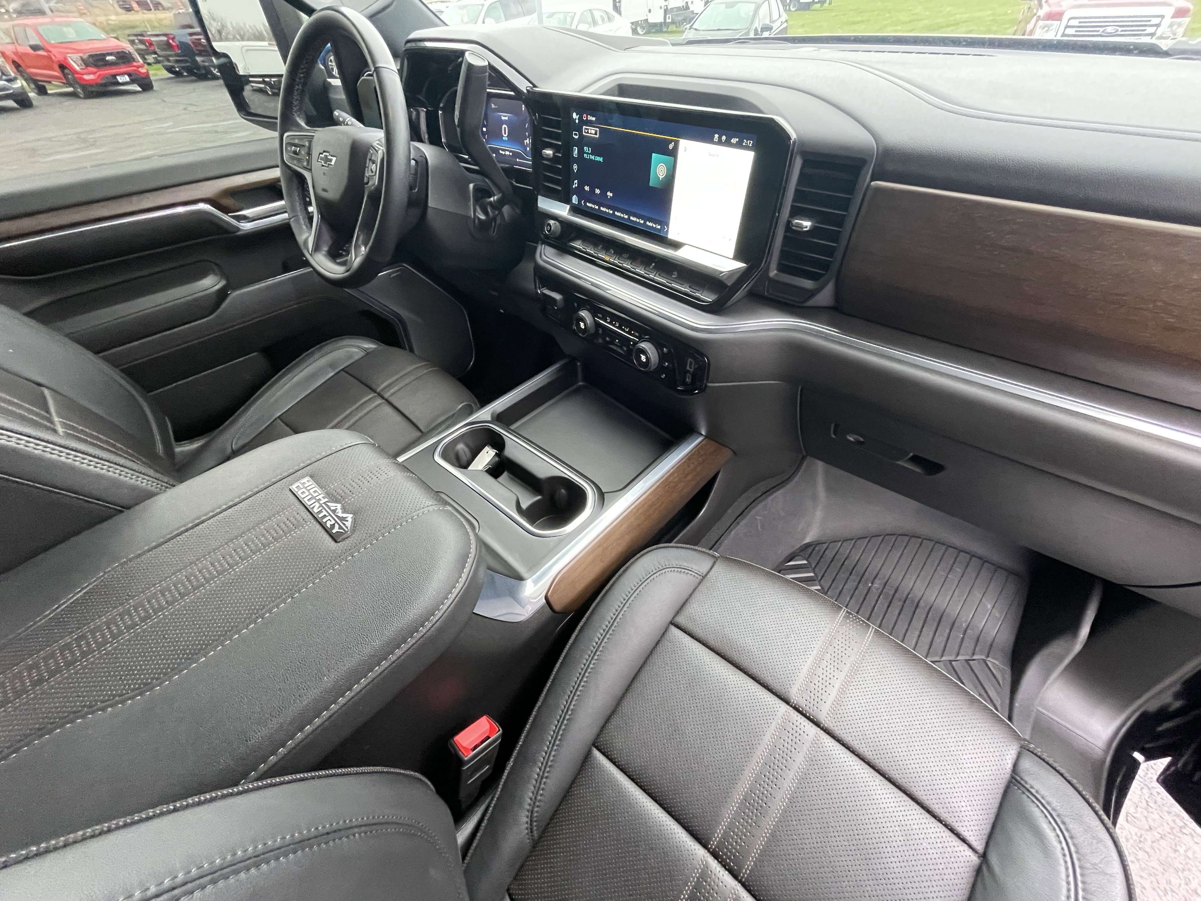 Used 2024 Chevrolet Silverado 2500 High Country w/ Midnight Edition image 34