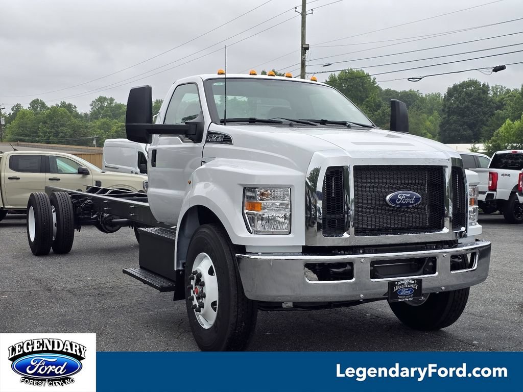 New 2027 Ford F750 2WD Regular Cab Super Duty image 2